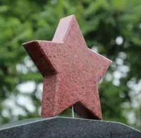 Гранитная звезда на памятник героям ВОВ в Исилькуле (518406)
