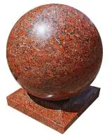 Декоративный шар из красного гранита (518208) в Исилькуле