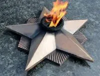 Вечный огонь СССР литая бронза патина в Исилькуле (518554)